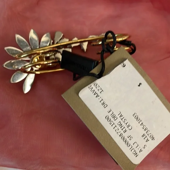 NWT BURBERRY DOUBLE RING CRYSTAL SIZE S - Picture 5 of 6